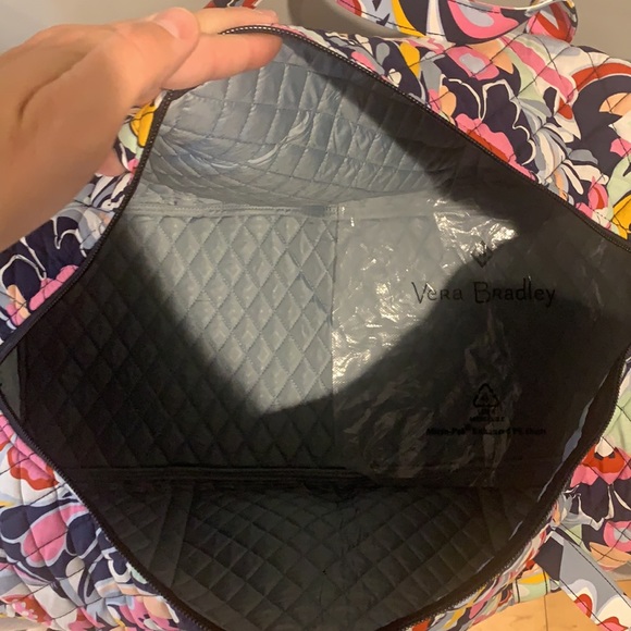 ‼️FIRM‼️ NWT vera bradley large duffel mod paisley - Picture 6 of 9